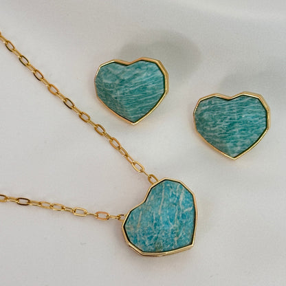 COLAR AMOR PEDRA NATURAL AMAZONITA CORAÇÃO BANHO OURO 18K