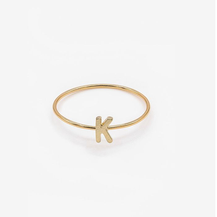 Anel Letra Inicial em Ouro 18K Oval Bold – Personalizável M até V