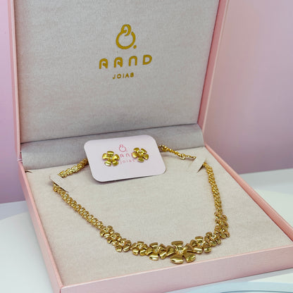 Conjunto Brinco e colar  Florzinhas dourado com regulagem