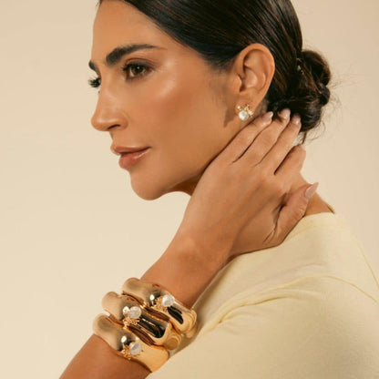 BRACELETE VESPA PÉROLA DOURADO