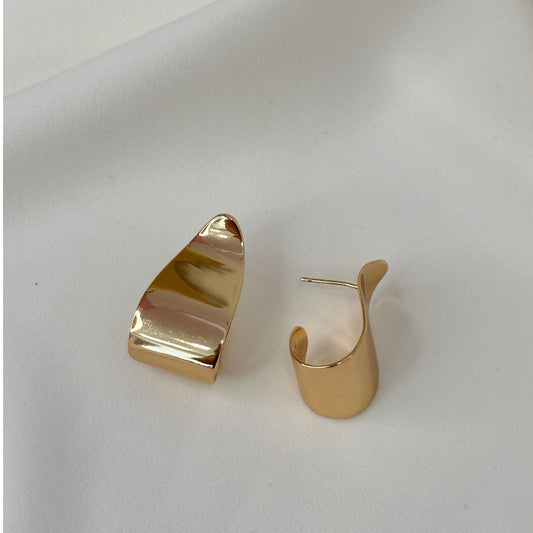 BRINCO REFLEXO DOURADO ORGÂNICO POLIDO