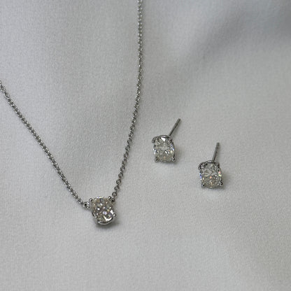 Colar prata 925 ponto de luz oval com  pedra Moissanite